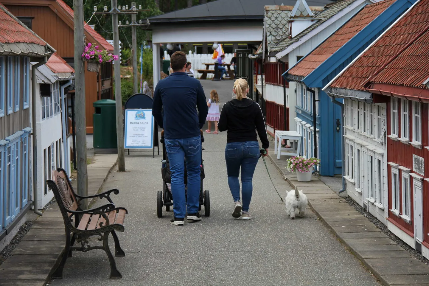 Hund i familiepark